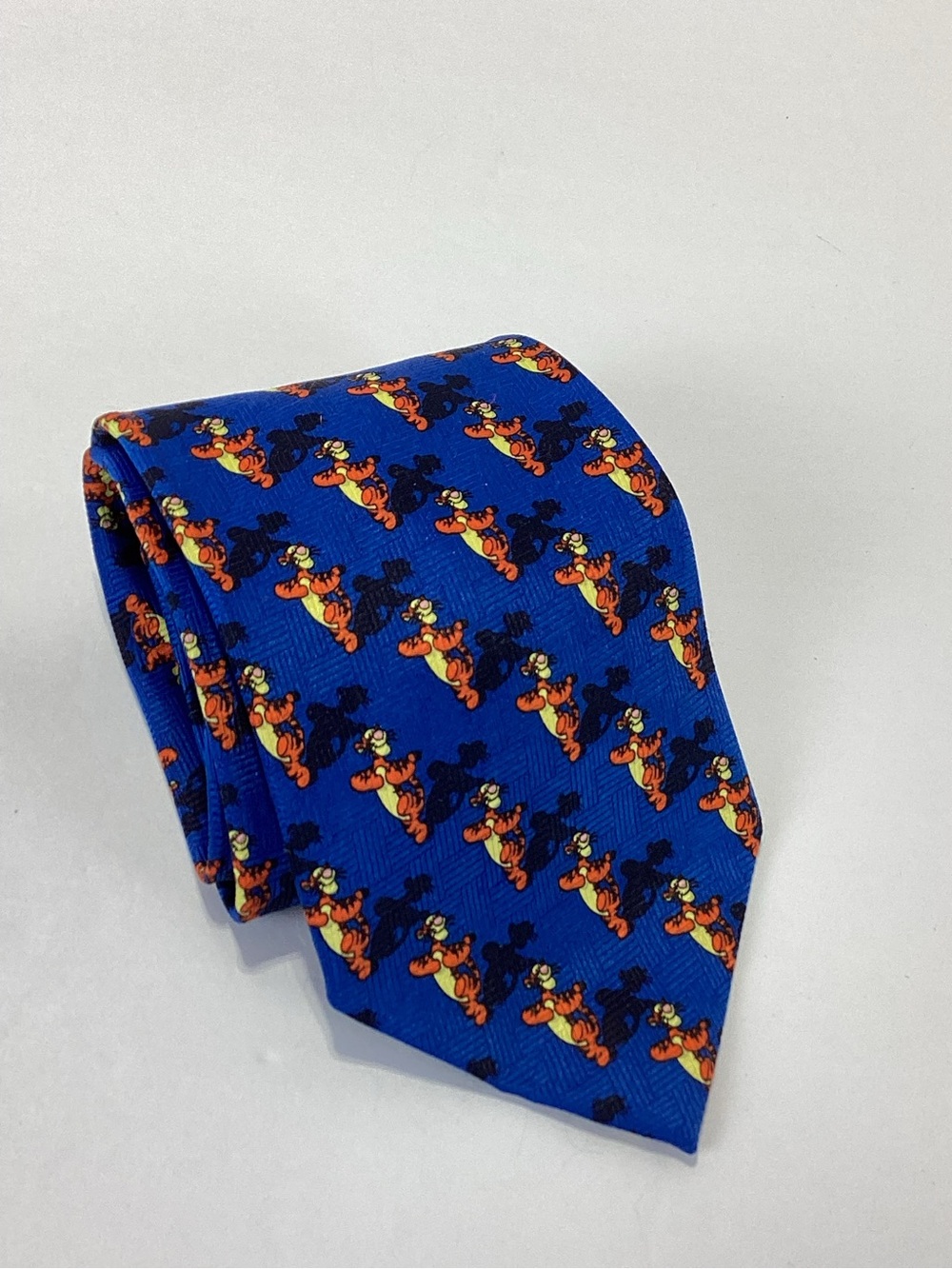 Disney Tigger Pattern Men's Tie Pooh Brand Tie Blue
